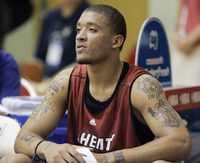 New pictures of <i class="tbold">nba summer league</i>