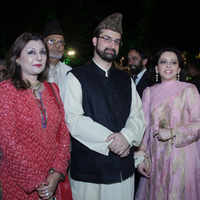 Click here to see the latest images of <i class="tbold">mirwaiz</i>