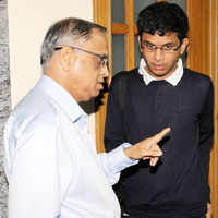 Check out our latest images of <i class="tbold">N R Narayana Murthy</i>