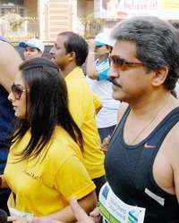 <i class="tbold">mumbai marathon</i> '09
