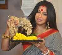 In Pics: <i class="tbold">lakshmi puja</i> at celebs' places