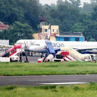 Trending photos of <i class="tbold">a320neo planes</i> on TOI today