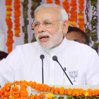 Click here to see the latest images of <i class="tbold">narendra modi whatron invite</i>