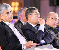 New pictures of <i class="tbold">mak pataudi memorial lecture</i>