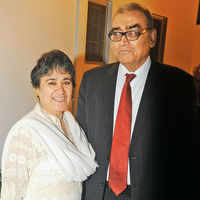 Click here to see the latest images of <i class="tbold">markandey katju</i>