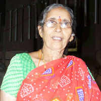 Narendra Modi'S Wife Jashodaben Photos | Images Of Narendra Modi'S Wife ...