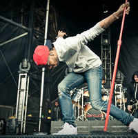 New pictures of <i class="tbold">kid cudi</i>