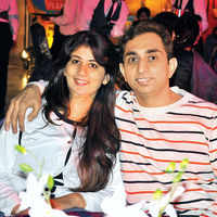 Check out our latest images of <i class="tbold">indore party</i>