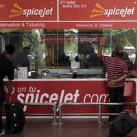 New pictures of <i class="tbold">spicejet pilot</i>