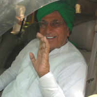 Click here to see the latest images of <i class="tbold">om prakash chautala</i>