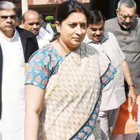 Check out our latest images of <i class="tbold">smriti z irani</i>