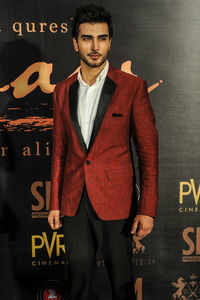 Imran <i class="tbold">abbas</i> during the trailer launch