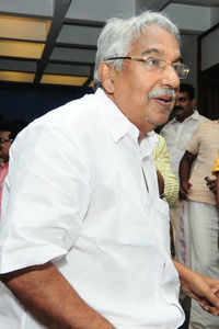 See the latest photos of <i class="tbold">oommen chandy</i>