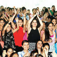 Trending photos of <i class="tbold">clean clear lucknow times fresh face 2012</i> on TOI today