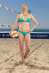 New pictures of <i class="tbold">kerri walsh</i>