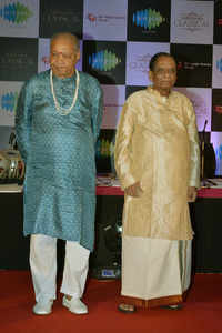 Click here to see the latest images of <i class="tbold">m balamuralikrishna</i>
