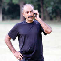 Click here to see the latest images of <i class="tbold">sanjiv bhatt</i>