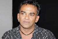 Lookout notice for <i class="tbold">Remo Fernandes</i> by Goa police