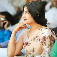 New pictures of <i class="tbold">dimple yadav</i>