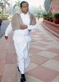 New pictures of <i class="tbold">union home minister p chidambaram</i>
