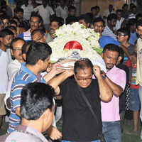 Trending photos of <i class="tbold">manohar aich</i> on TOI today