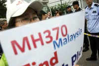 Click here to see the latest images of <i class="tbold">malaysia airlines flight mh370</i>