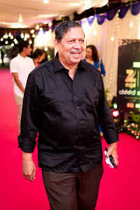 See the latest photos of <i class="tbold">justice n santosh hegde</i>