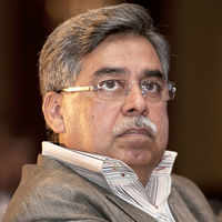 Check out our latest images of <i class="tbold">pawan munjal</i>