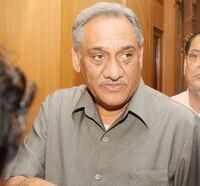 Vijay <i class="tbold">bahuguna</i>