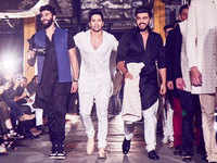 Pic: Varun Dhawan and Arjun Kapoor scorch the ramp as showstoppers