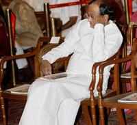 Check out our latest images of <i class="tbold">union home minister p chidambaram</i>