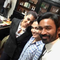 Click here to see the latest images of <i class="tbold">vip 2</i>
