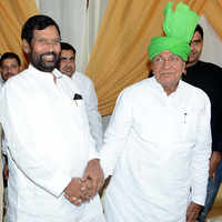 Click here to see the latest images of <i class="tbold">om prakash chautala conviction</i>