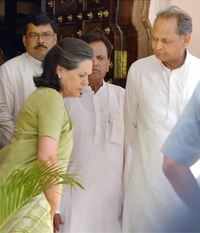 Check out our latest images of <i class="tbold">chief minister ashok gehlot</i>