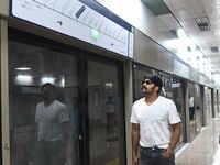 Check out our latest images of <i class="tbold">harikesh nagar metro station</i>