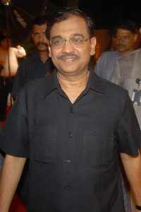 Click here to see the latest images of <i class="tbold">ujjwal nikam</i>