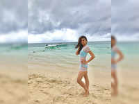 Beach babe Taapsee Pannu spends some peaceful time along the ocean shores in <i class="tbold">mauritius</i>