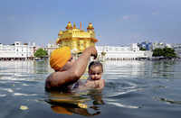 See the latest photos of <i class="tbold">sikh man</i>