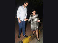 Pic: Esha Deol spotted hand-in-hand with husband Bharat Takhtani