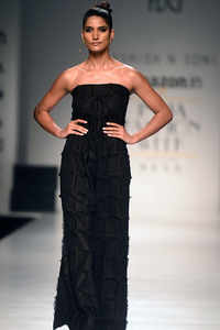 Click here to see the latest images of <i class="tbold">ashish soni</i>