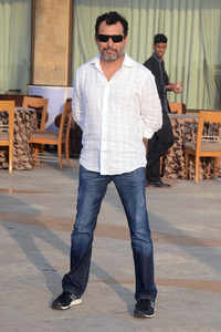 New pictures of <i class="tbold">Neeraj Pandey</i>