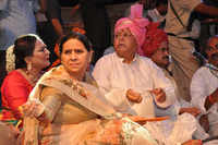 Click here to see the latest images of <i class="tbold">rabri devi</i>