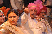 Trending photos of <i class="tbold">rabri devi</i> on TOI today