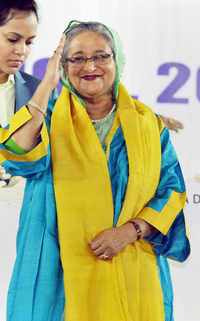 New pictures of <i class="tbold">bangladesh prime minister</i>