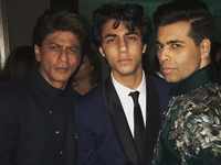 Photo: Shah Rukh Khan, Karan Johar and Aryan Khan look dapper at Akash Ambani and <i class="tbold">shloka mehta</i>’s engagement party