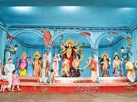 Bhu Campus Durga Puja Celebrations: Latest News, Videos and Photos