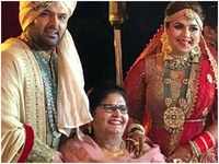 Kapil with his mother and wife Ginni