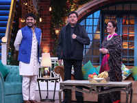 The Kapil Sharma Show, January 13 , 2019, Highlights: Shatrughan Sinha revealed he was once caught cheating red-handed by <i class="tbold">wife poonam</i>