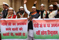 New pictures of <i class="tbold">up mlas</i>