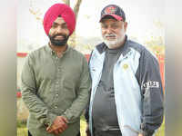 Ammy Virk relives the moments of ‘83’ with <i class="tbold">balwinder singh sandhu</i>